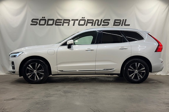 Volvo XC60 3 of 26