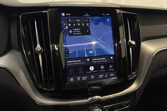 Volvo XC60 14 of 26