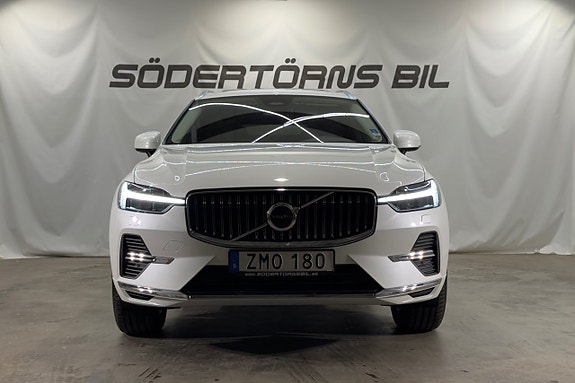 Volvo XC60 4 of 26