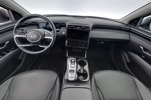 Hyundai Tucson 7 of 18
