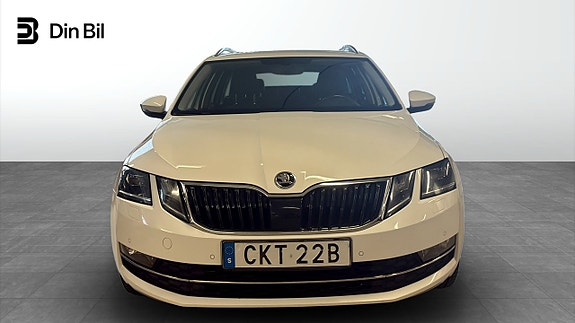 Skoda Octavia 4 of 12