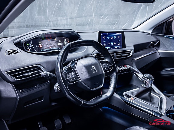 Peugeot 5008 12 of 30