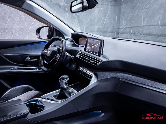 Peugeot 5008 13 of 30