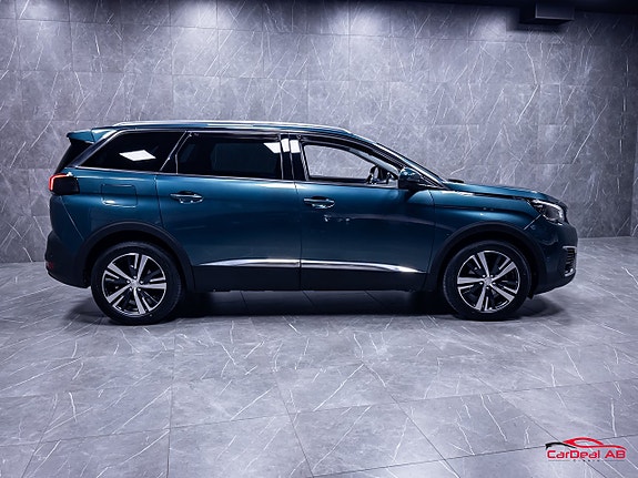 Peugeot 5008 8 of 30