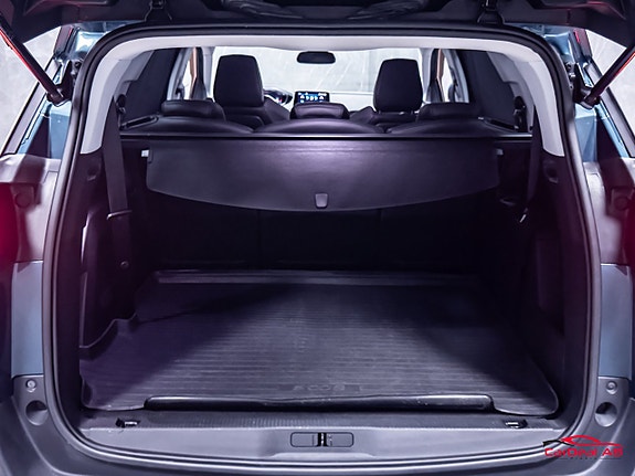 Peugeot 5008 17 of 30