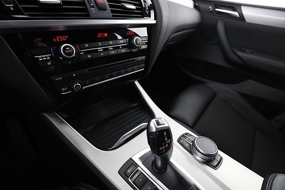 BMW X3 23 of 30