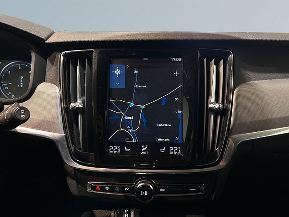 Volvo V90 14 of 20