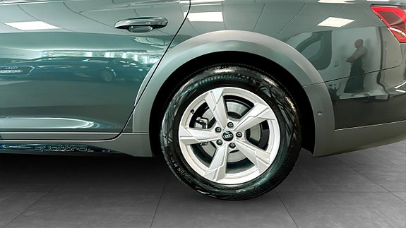 Audi A6 allroad 6 of 17