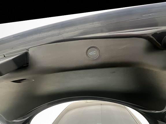 Tesla Model 3 29 of 30