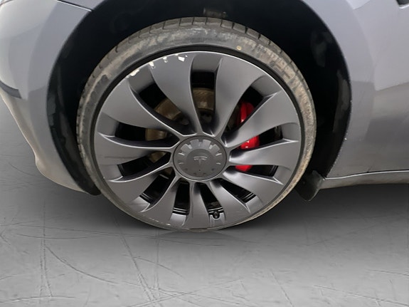 Tesla Model 3 29 of 30