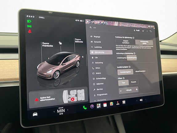 Tesla Model 3 20 of 30