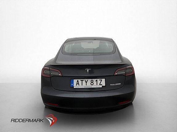 Tesla Model 3 8 of 30
