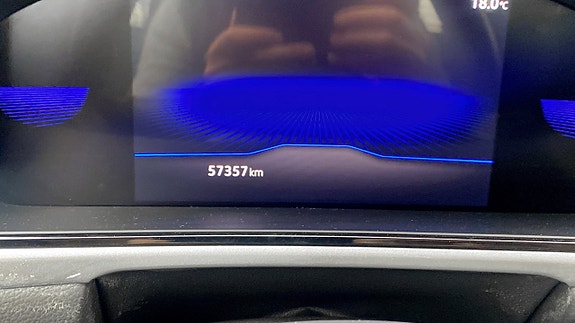 Volkswagen T-Roc 13 of 13