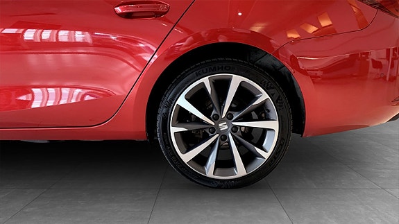 Seat Leon 6 of 17