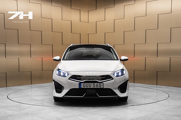 Kia Ceed 8 of 23