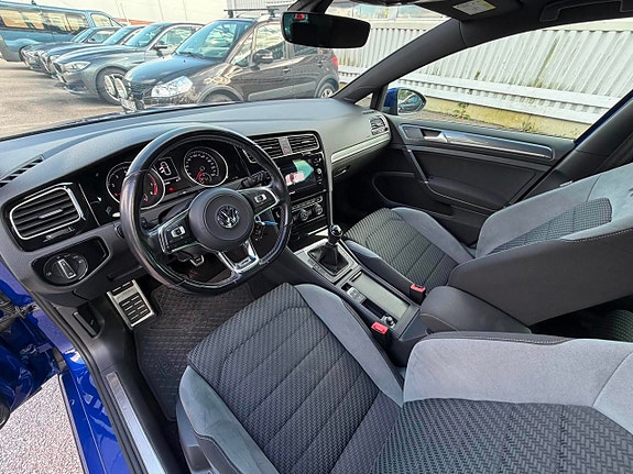 Volkswagen Golf I 10 of 23