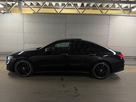Mercedes-Benz CLA200 5 of 22