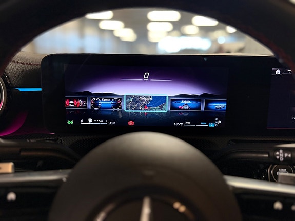 Mercedes-Benz CLA200 17 of 22