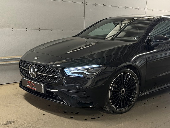 Mercedes-Benz CLA200 4 of 22