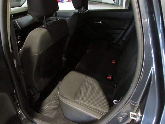 Dacia Duster 12 of 16