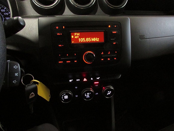 Dacia Duster 14 of 16