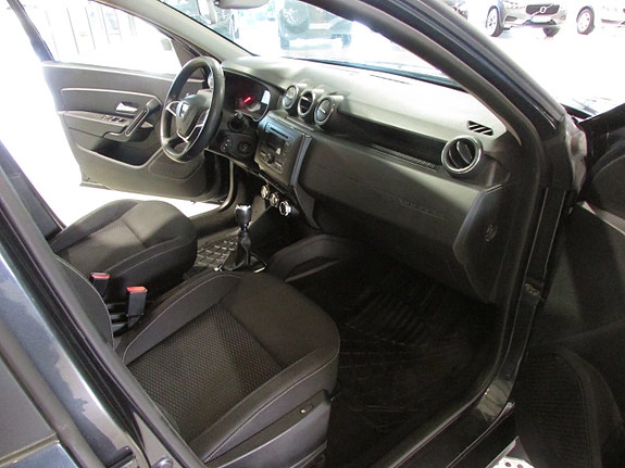Dacia Duster 10 of 16