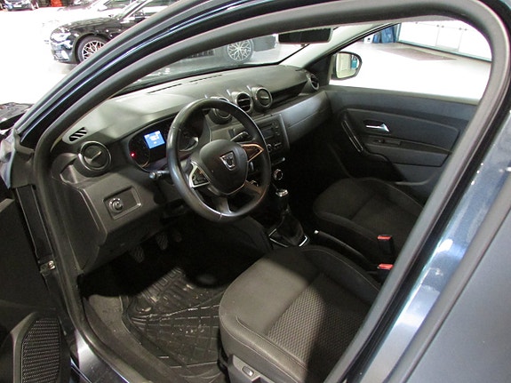 Dacia Duster 9 of 16