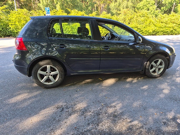 Volkswagen Golf I 11 of 22