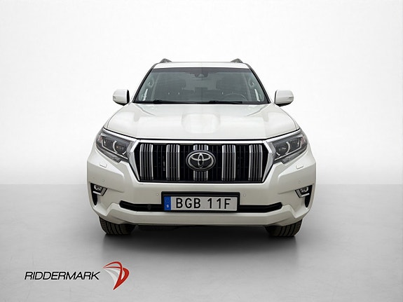 Toyota Land Cruiser 4 of 30