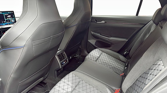 Volkswagen Golf I 11 of 13