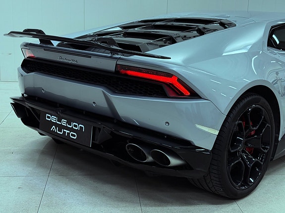 Lamborghini Huracan 4 of 14