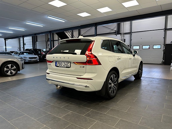 Volvo XC60 10 of 30