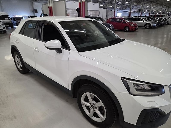 Audi Q2 3 of 10