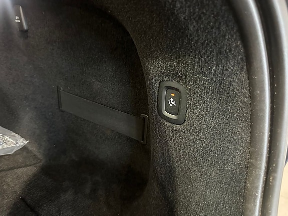 Volvo V90 7 of 19