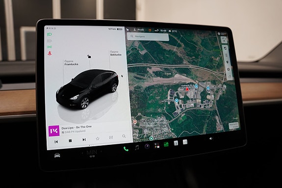 Tesla Model Y 19 of 24