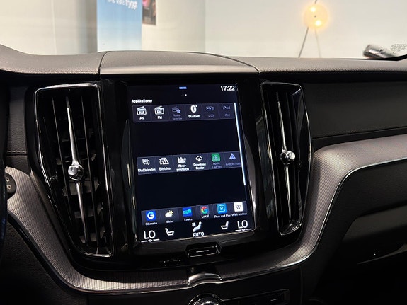 Volvo XC60 24 of 30