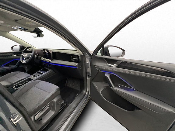 Volkswagen Tiguan 13 of 30