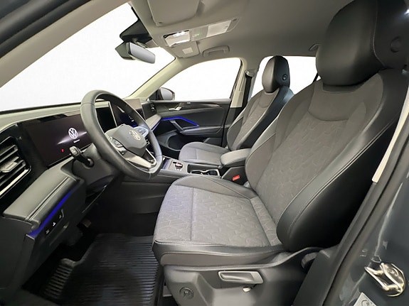 Volkswagen Tiguan 10 of 30