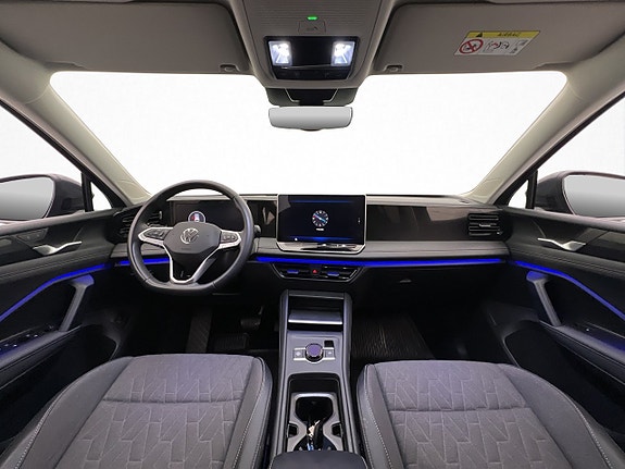 Volkswagen Tiguan 15 of 30