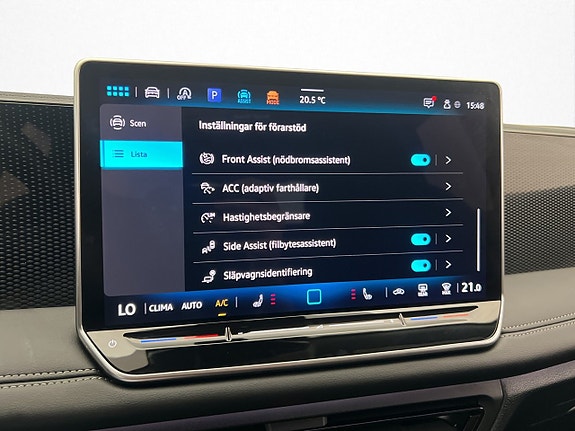Volkswagen Tiguan 27 of 30