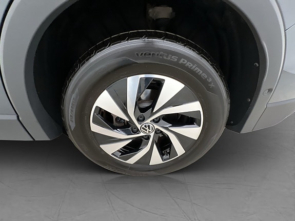 Volkswagen Tiguan 21 of 30