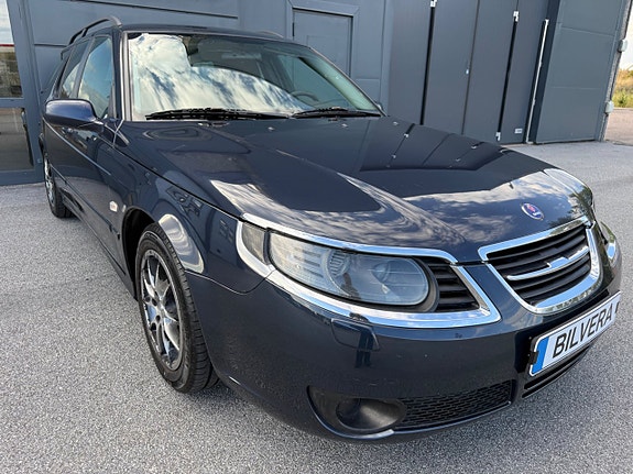 Saab 9-5 3 of 9