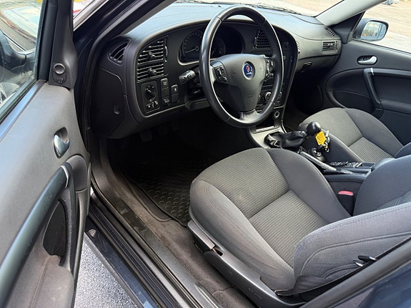 Saab 9-5 7 of 9