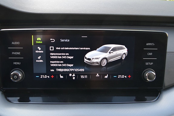 Skoda Octavia 12 of 23