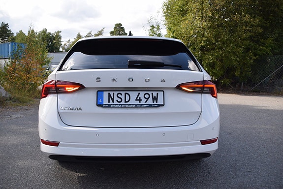 Skoda Octavia 4 of 23