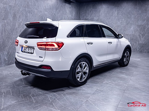 Kia Sorento 7 of 30
