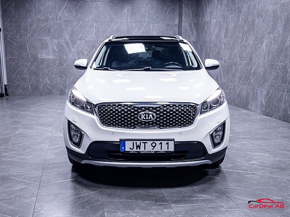 Kia Sorento 2 of 30