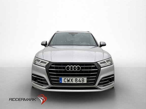 Audi Q5 2 of 30