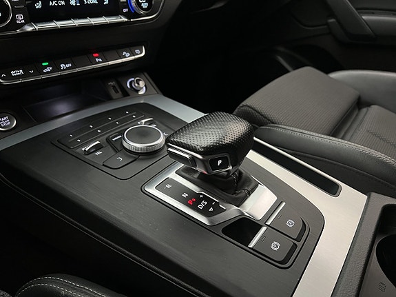 Audi Q5 17 of 30