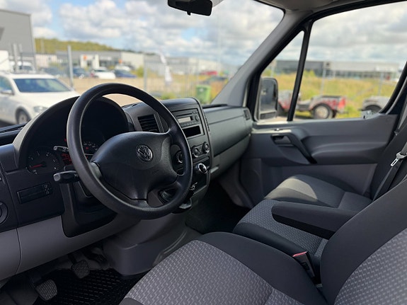 Volkswagen Crafter 17 of 25